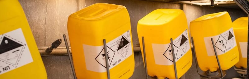 Bidons professionnels réemployés par Emb-i-Pack